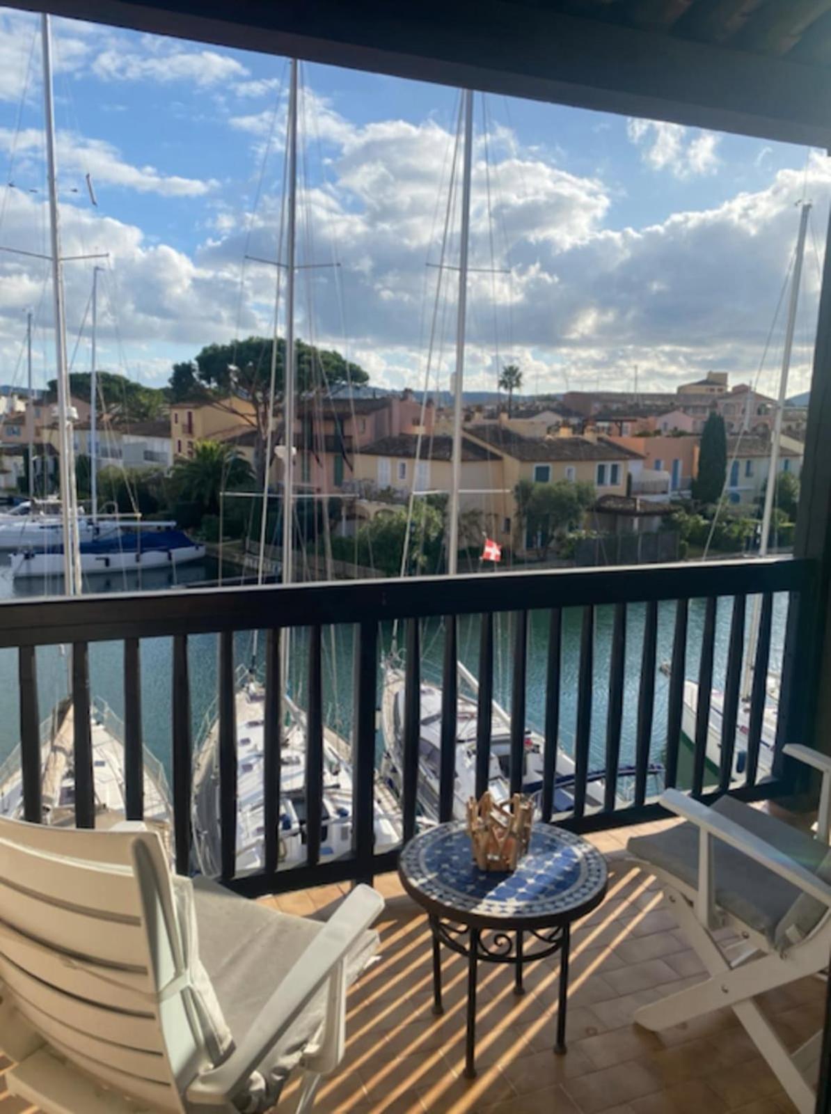 Nice Apt In Front Of The Marina In Grimaud Exterior foto